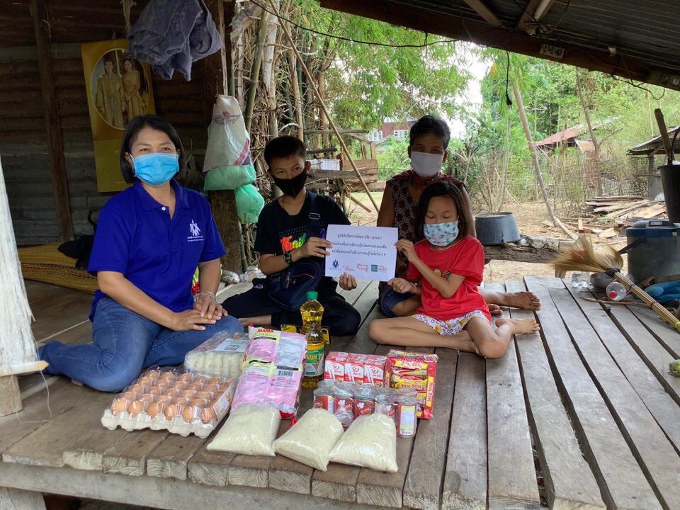 ThaiHealth supports partners to help vulnerable families thaihealth