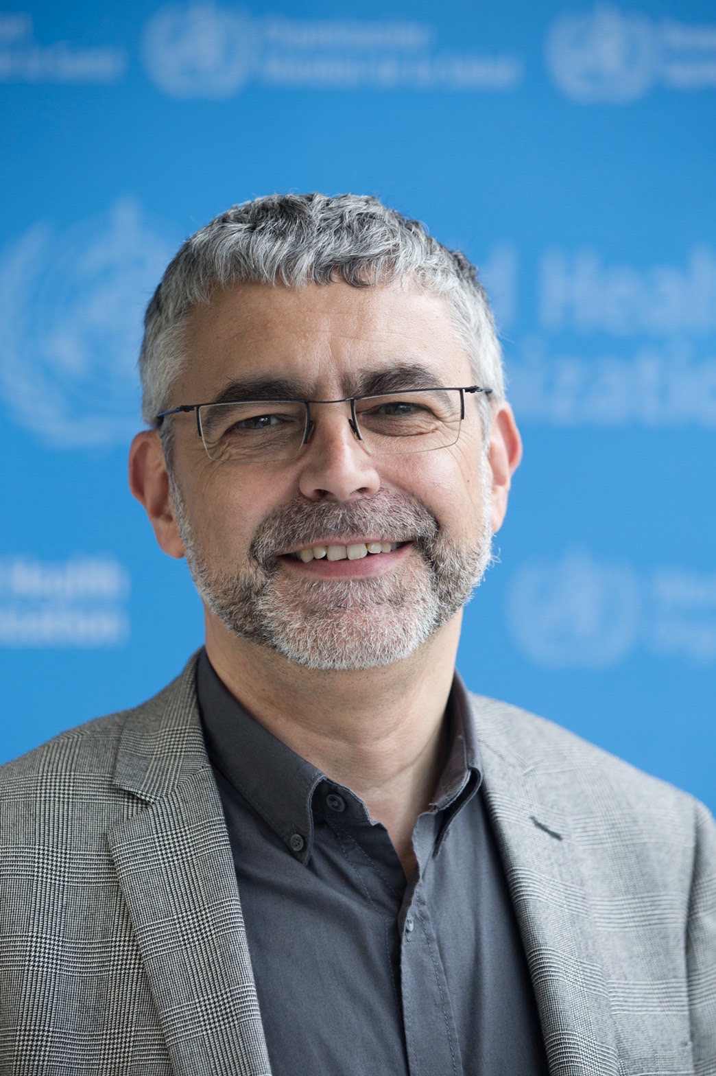 Dr Prakit praised as modern tobacco control model figure by WHO and SEATCA thaihealth